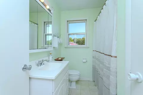 Bath - 220855 County Road J, Schofield, WI 54476 photo 2 of 2
