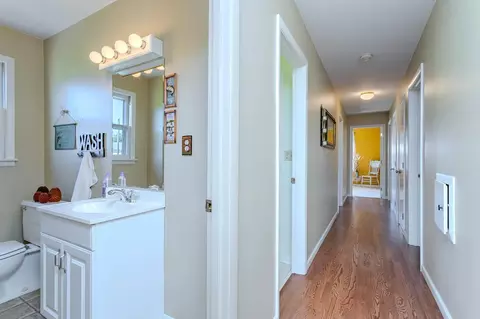 Entry Way - 220855 County Road J, Schofield, WI 54476 photo 1 of 1