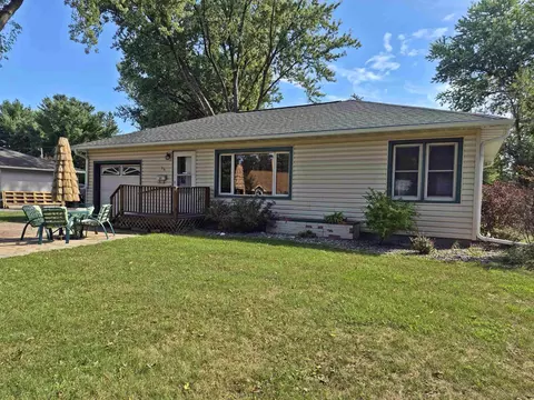 19 Clay St, Neillsville, WI 54456
