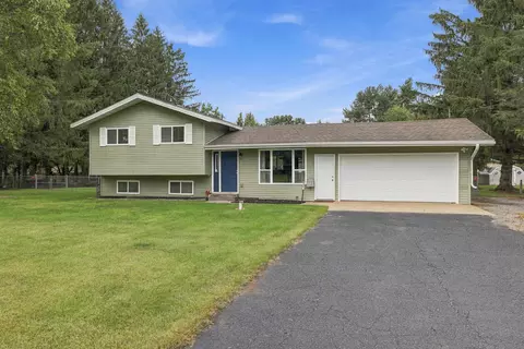 8331 Cedar Ln, Wisconsin Rapids, WI 54494