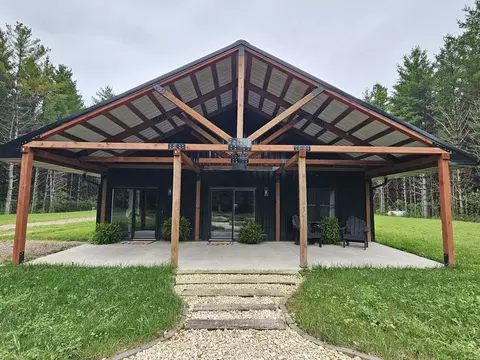 Exterior - 8135 Robin Rd, Marshfield, WI 54449 photo 1 of 7