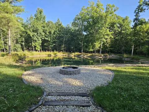 Exterior - 8135 Robin Rd, Marshfield, WI 54449 photo 7 of 7