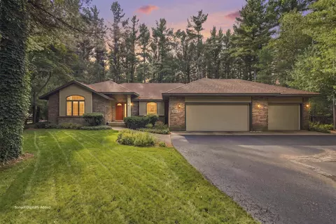 5120 Timberland Trl, Wisconsin Rapids, WI 54494