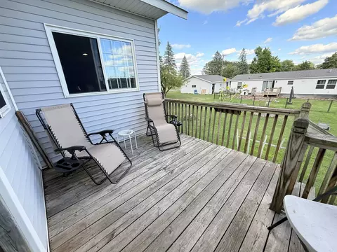 Exterior - 917 Maple St, Prentice, WI 54556 photo 9 of 12
