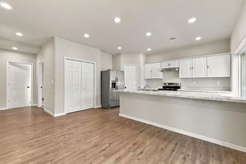 Entry Way - 120 William St, Schofield, WI 54476 photo 5 of 10