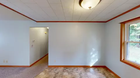 Entry Way - 216489 State Highway 13, Unity, WI 54488 photo 1 of 1