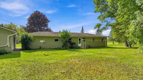 Exterior - 216489 State Highway 13, Unity, WI 54488 photo 6 of 9