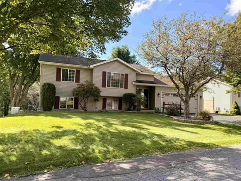 1307 Jackson St, Wausau, WI 54403
