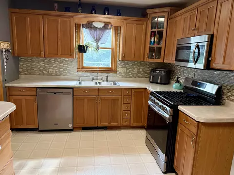 Kitchen - 141 Forest Ave, Phillips, WI 54555 photo 3 of 3