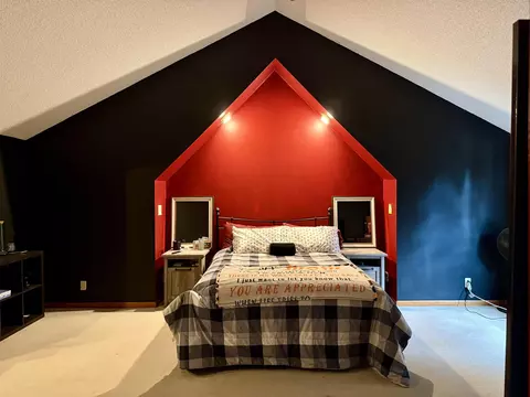 Bedroom - 141 Forest Ave, Phillips, WI 54555 photo 3 of 7
