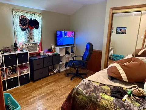 Bedroom - 141 Forest Ave, Phillips, WI 54555 photo 5 of 7
