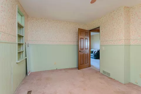 Bedroom - 113784 Elm Tree Rd, Marshfield, WI 54449 photo 3 of 6