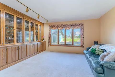 Living - 113784 Elm Tree Rd, Marshfield, WI 54449 photo 1 of 4