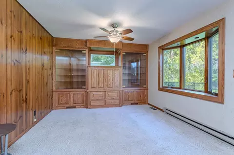 Living - 113784 Elm Tree Rd, Marshfield, WI 54449 photo 2 of 4