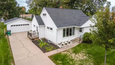 1210 S 13th St, Wisconsin Rapids, WI 54494
