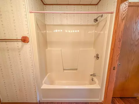 Bath - n13361 Hicks Landing Road, Fifield, WI 54524 photo 5 of 7