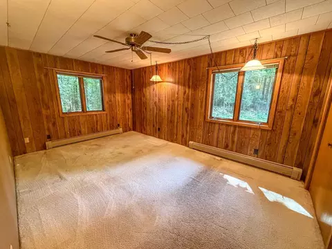 Bedroom - n13361 Hicks Landing Road, Fifield, WI 54524 photo 3 of 4