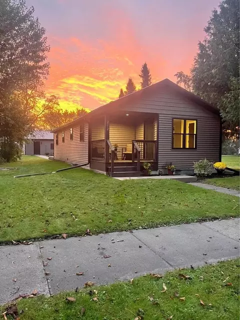 212 Washington Ave, Medford, WI 54451
