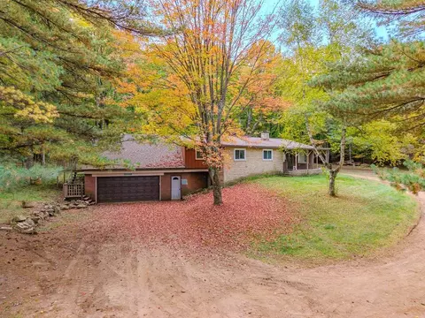 233278 Sunnyvale Ln, Wausau, WI 54401