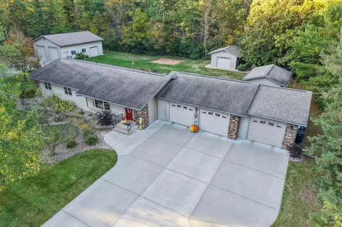 4805 Rosemary Cir, Wisconsin Rapids, WI 54494