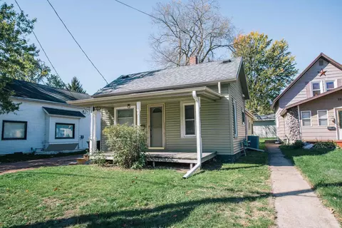 1014 Hewett St, Neillsville, WI 54456