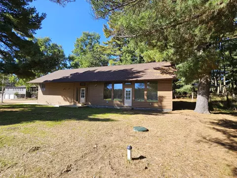 2480 18th Ave, Friendship, WI 53934