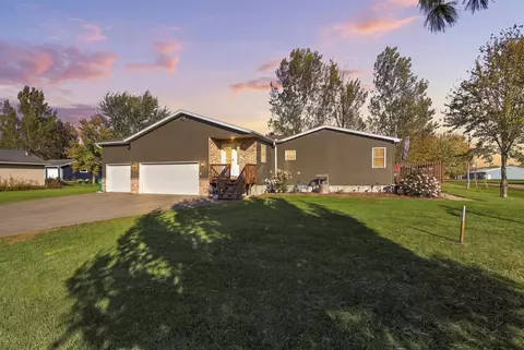 1760 Park St, Rudolph, WI 54475