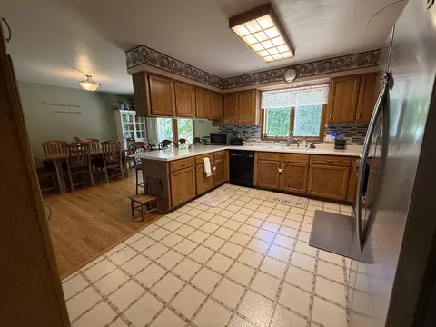 Kitchen - 10262 Eagle Rd, Marshfield, WI 54449 photo 2 of 2