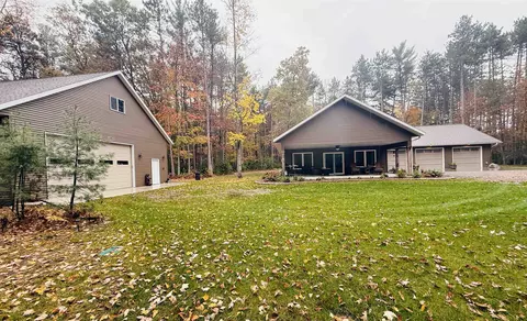 2426 Lake Rd, Junction City, WI 54443