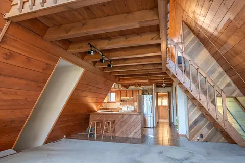 Entry Way - n6950 Cork Road, Phillips, WI 54555 photo 1 of 3