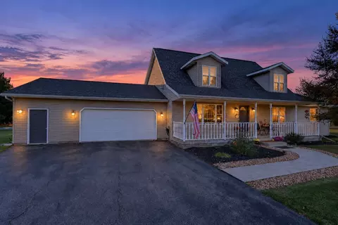 5030 Prairie View Dr, Wisconsin Rapids, WI 54494