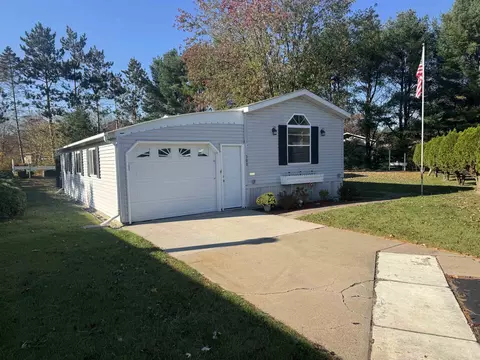 7740 S Park Rd, Wisconsin Rapids, WI 54494