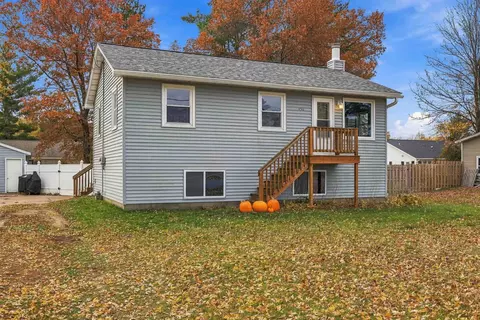 456 Grove Ave, Wisconsin Rapids, WI 54494