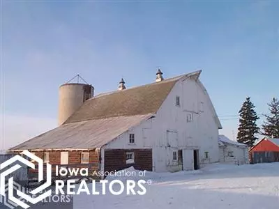 1703 Highway 3, Hampton, IA 50441 photo 2