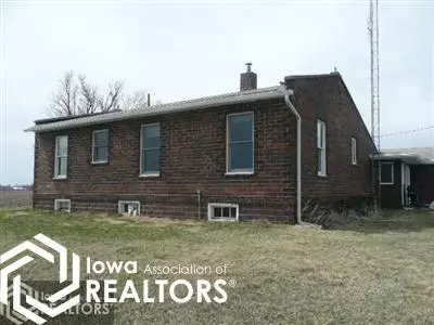 430 Eagle Ave, Dows, IA 50071 photo 4