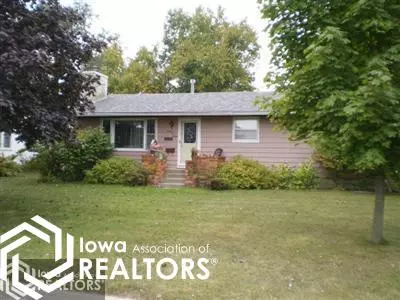703 5th St SW, Hampton, IA 50441 photo 1