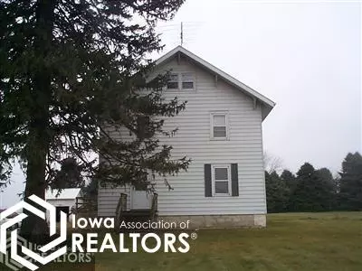 980 Mallory Dr, Hampton, IA 50441 photo 1