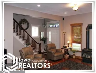 121 2nd Ave SE, Hampton, IA 50441 photo 3