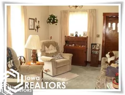 11 7th Ave NE, Hampton, IA 50441 photo 4