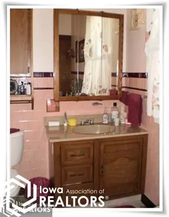 11 7th Ave NE, Hampton, IA 50441 photo 7