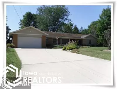 809 4th Ave SE, Hampton, IA 50441 photo 1
