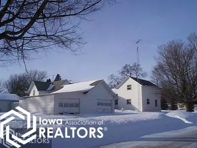 521 SE 2nd Ave SE, Hampton, IA 50441 photo 1
