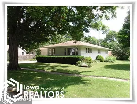 108 5th St SE, Hampton, IA 50441 photo 1
