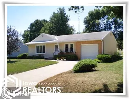 209 8th St SE, Hampton, IA 50441 photo 1
