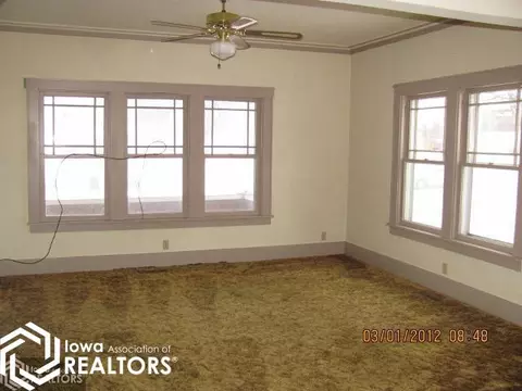 322 NW 2nd St, Hampton, IA 50441 photo 7