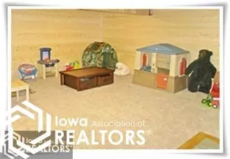 402 10th St SE, Hampton, IA 50441 photo 15