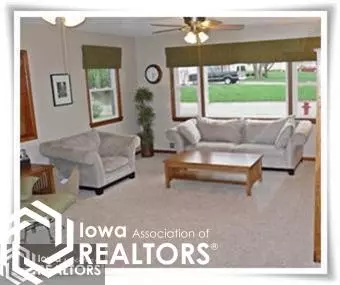 402 10th St SE, Hampton, IA 50441 photo 13