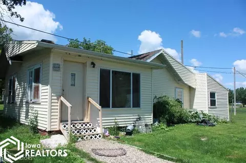 116 NW 8th St, Hampton, IA 50441 photo 1
