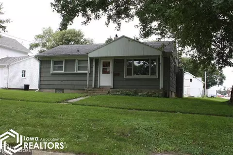 220 3rd St NW, Hampton, IA 50441 photo 1