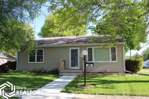 108 4th Ave SE, Hampton, IA 50441 photo 1